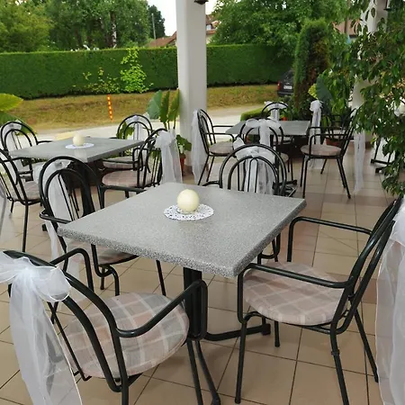 Gasthof Gostisce - Stari Hrast 3*