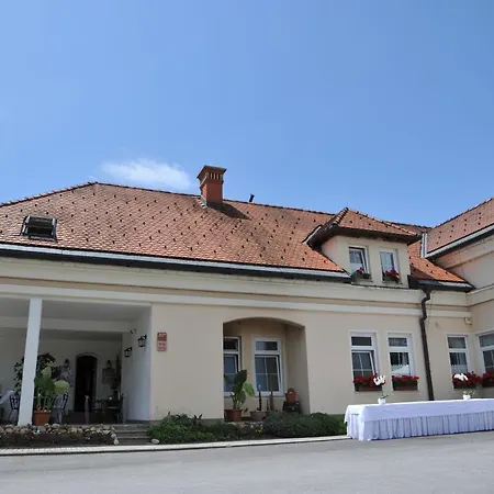 Gostisce - Stari Hrast 3* Ljutomer