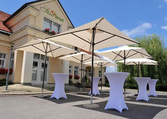 Gostisce - Stari Hrast 3*