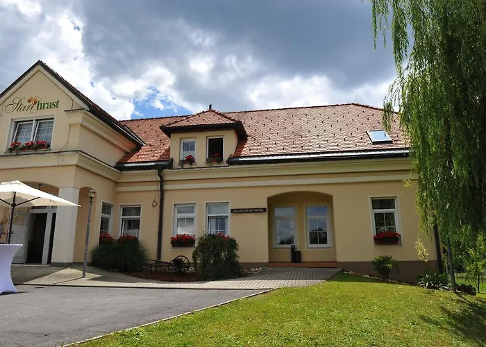 Pensjonat Gostisce - Stari Hrast