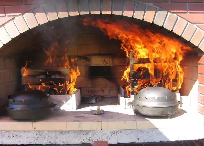 Gostisce - Stari Hrast 3*